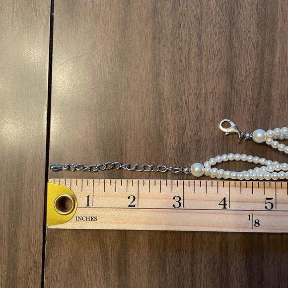 Vintage Necklaces: Set of Fashion Pearl Necklaces - Picture 7 of 8